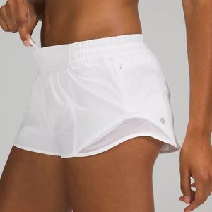 Lululemon hotty hot short 2.5 in